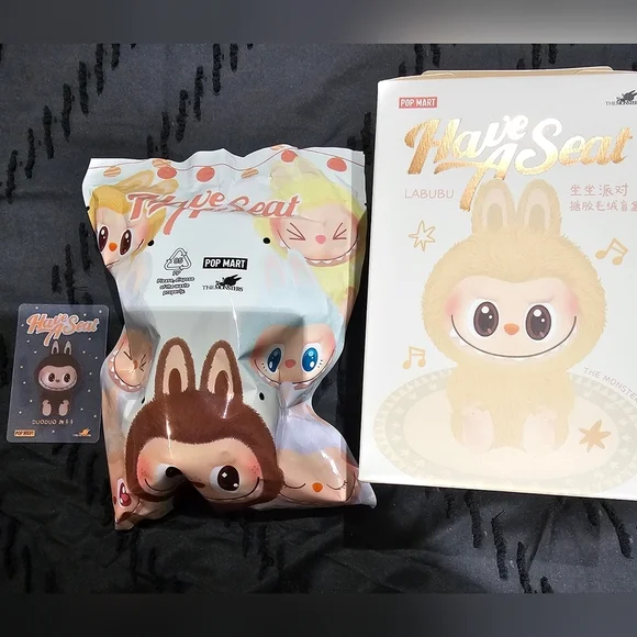 Labubu DuoDuo Have a Seat Secret - Picture 2 of 6